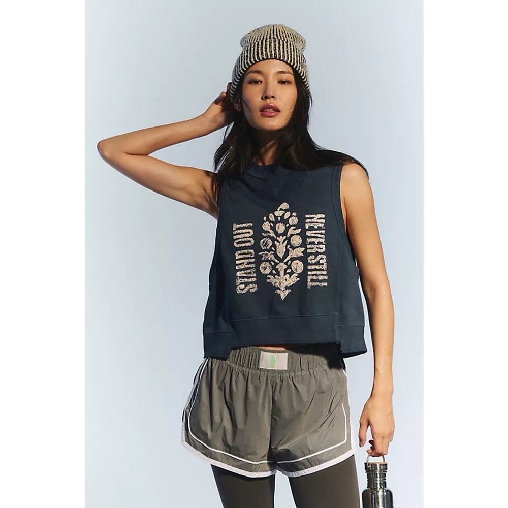 NWOT FREE PEOPLE MOVEMENT INTERCEPT ALL STAR LOGO SWEATSHIRT TANK BLUE WOMEN M